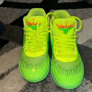 Puma LaMelo Ball MB.02
Nickelodeon Slime (GS)